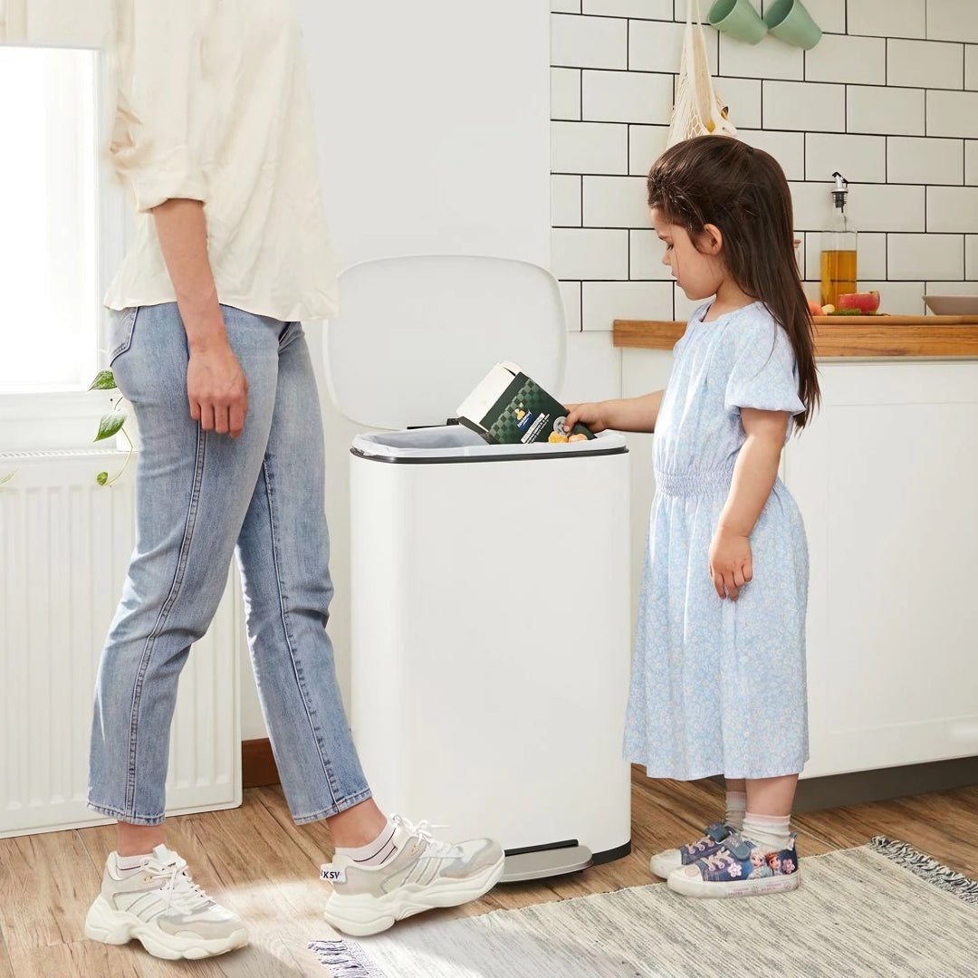 13-Gallon Stainless Steel Step Trash Can with Soft-Close Lid – product view 16 | Ridgefield Furniture