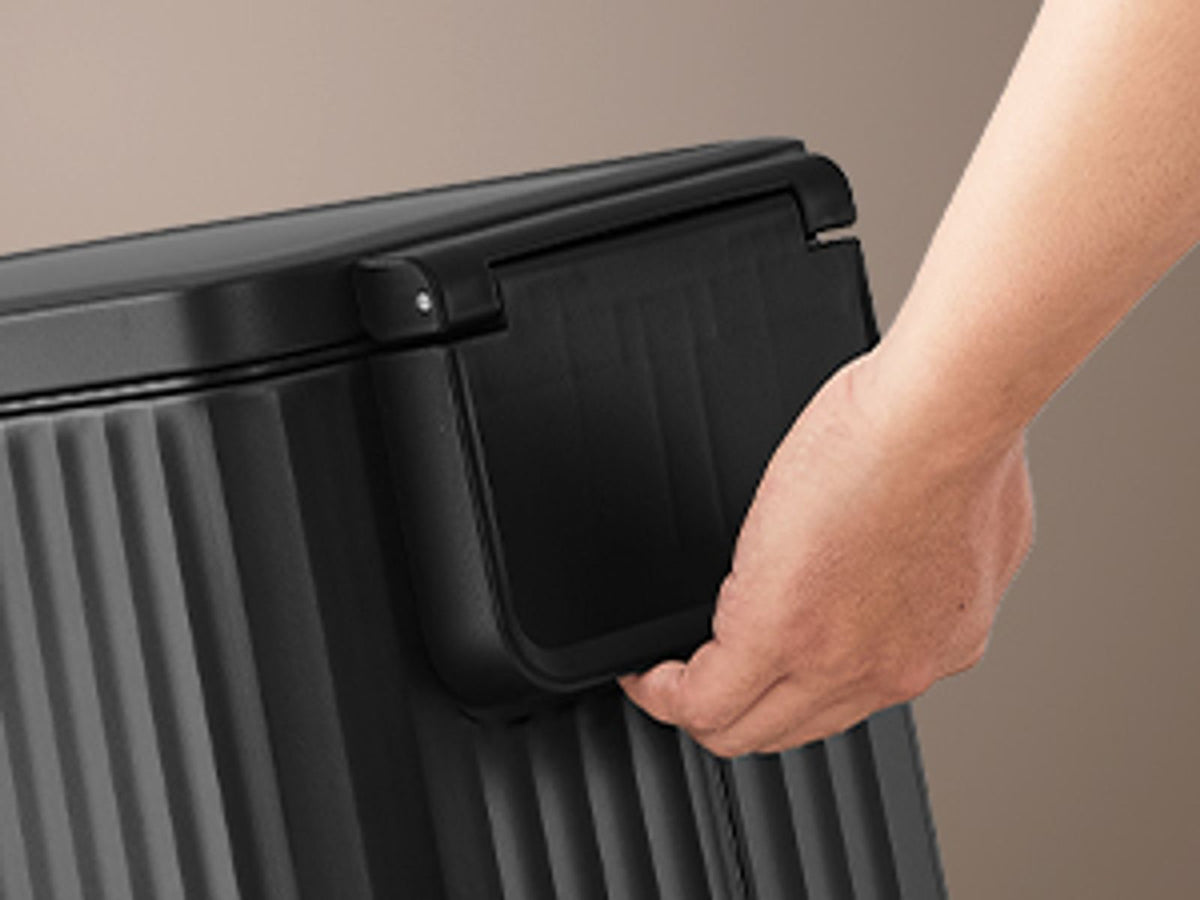 Slim Stainless Steel Trash Can With Lid For Kitchen - product photo 18