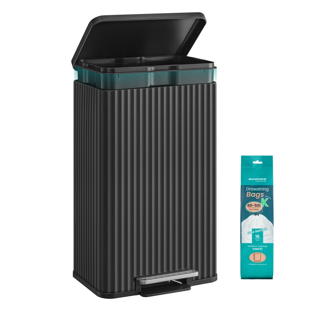 Stainless Steel Garbage Can With Lid And Removable Inner Bucket - product photo 01