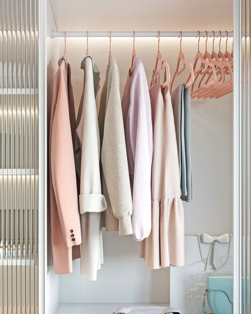 Velvet Clothes Hangers Set Of 50 Or 60 With Rose Gold Hook – product view 18 | Ridgefield Furniture