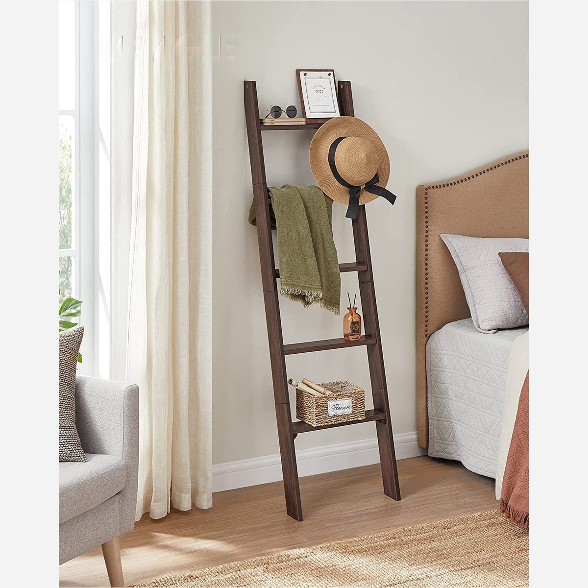 5-Tier Blanket Ladder Shelf - product photo 02