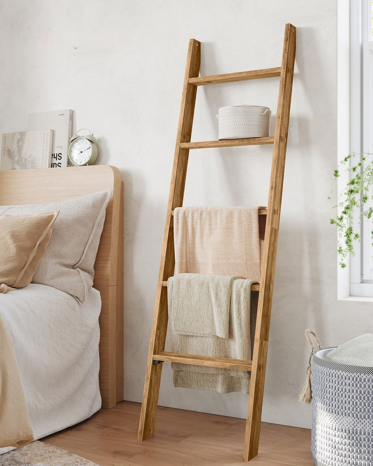 5-Tier Blanket Ladder Shelf - product photo 29