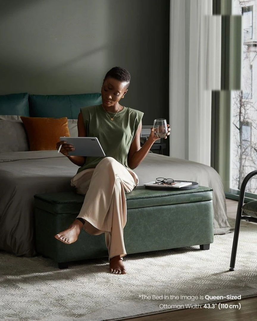 Storage Ottoman Bench With Flip Lid & Upholstered Seat Storage Unit – product view 4 | Ridgefield Furniture