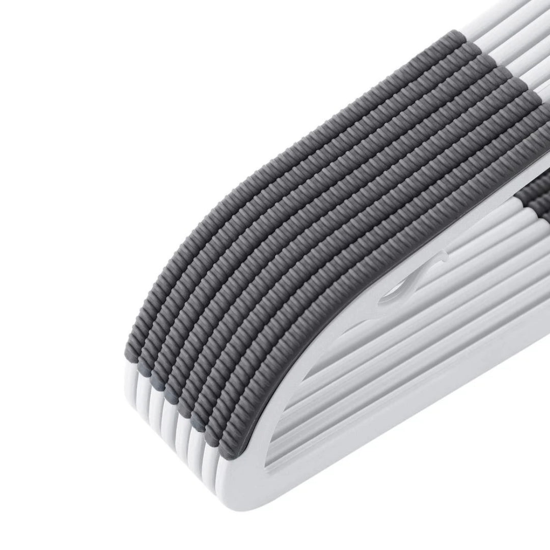 Heavy Duty Plastic Clothes Hangers Pack Of 30 Or 50 – product view 18 | Ridgefield Furniture