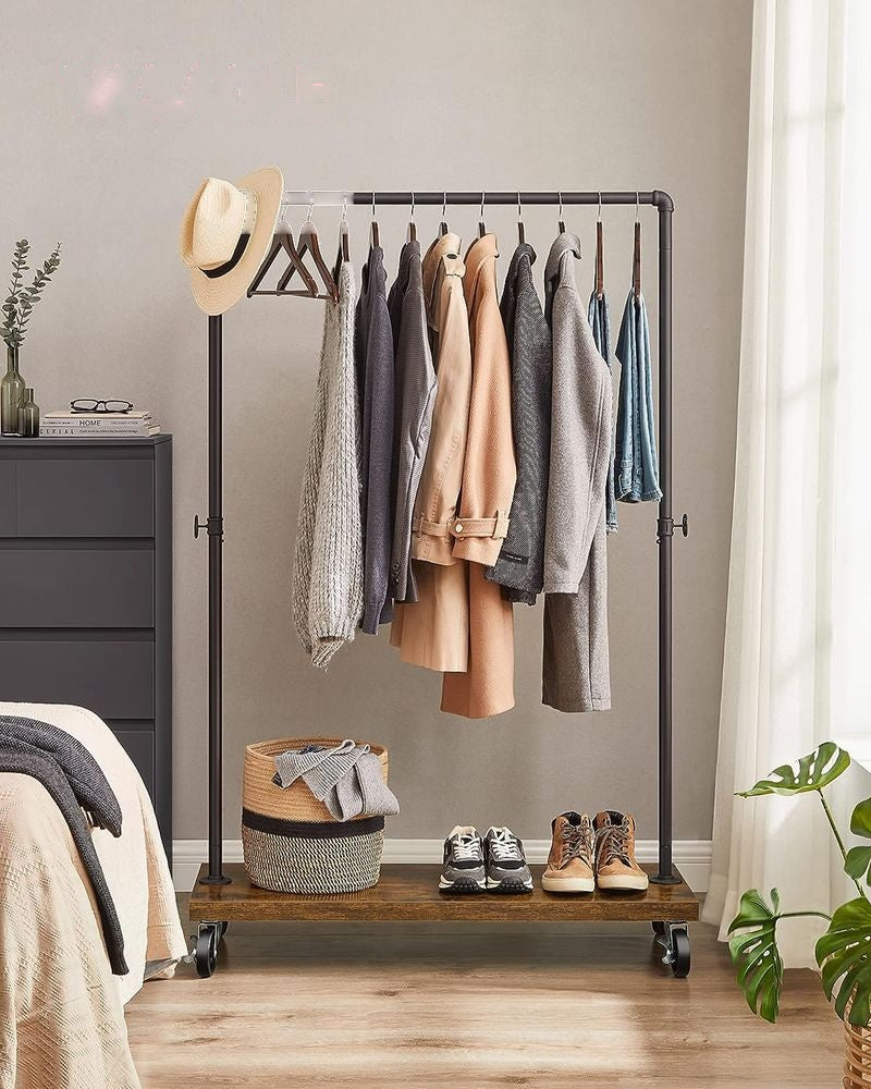 Industrial Pipe Garment Rack - product photo 03