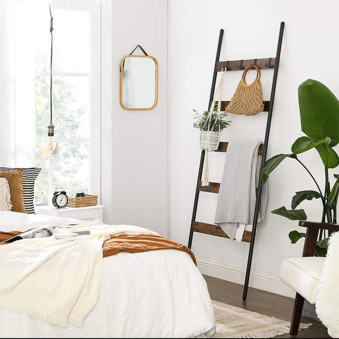 Ladder Shelf 5-Tier Blanket Rack Storage 25.6in Wide – product view 4 | Ridgefield Furniture