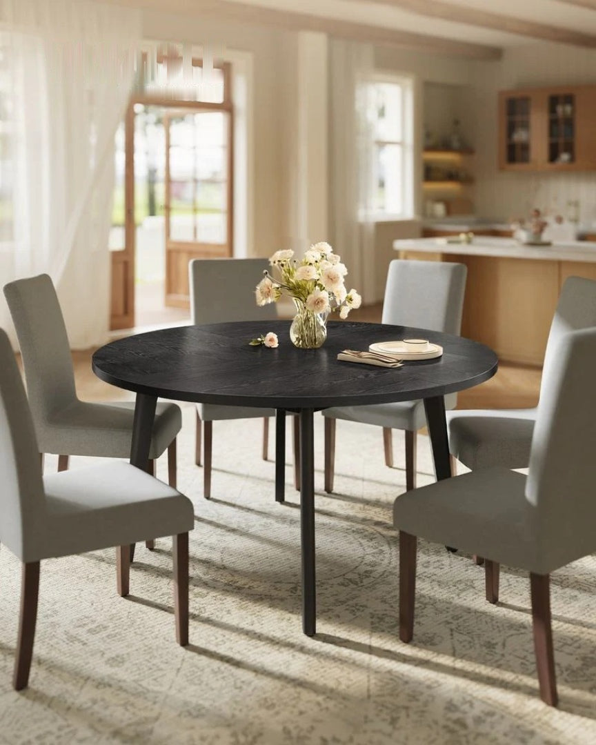 Round Dining Table for 4–6 People – product view 2 | Ridgefield Furniture