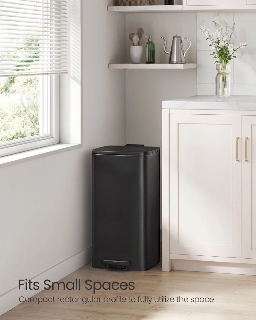 Stainless Steel Step Trash Can with Inner Bucket – product view 13 | Ridgefield Furniture