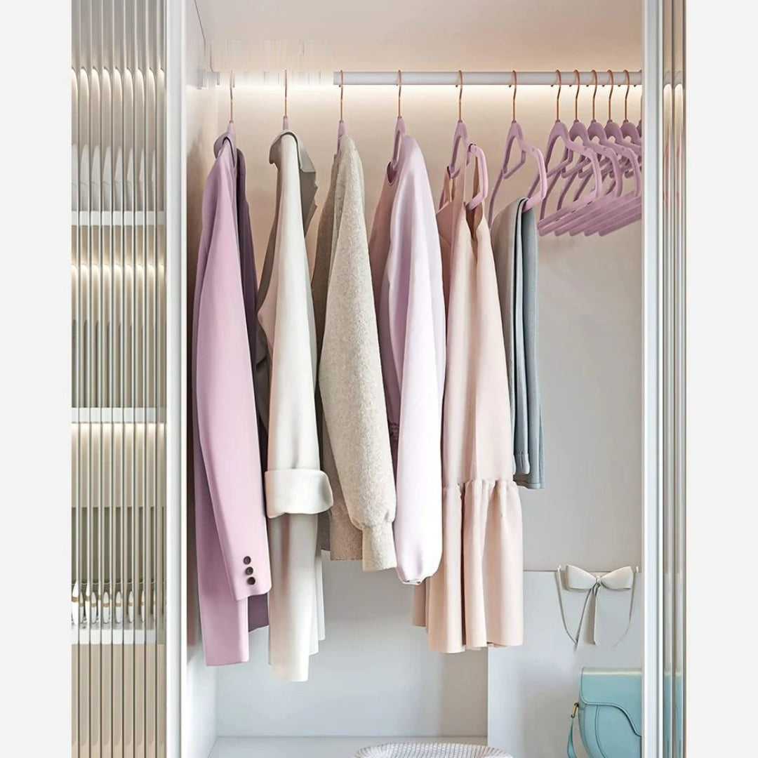Velvet Clothes Hangers Set Of 50 Or 60 With Rose Gold Hook – product view 14 | Ridgefield Furniture