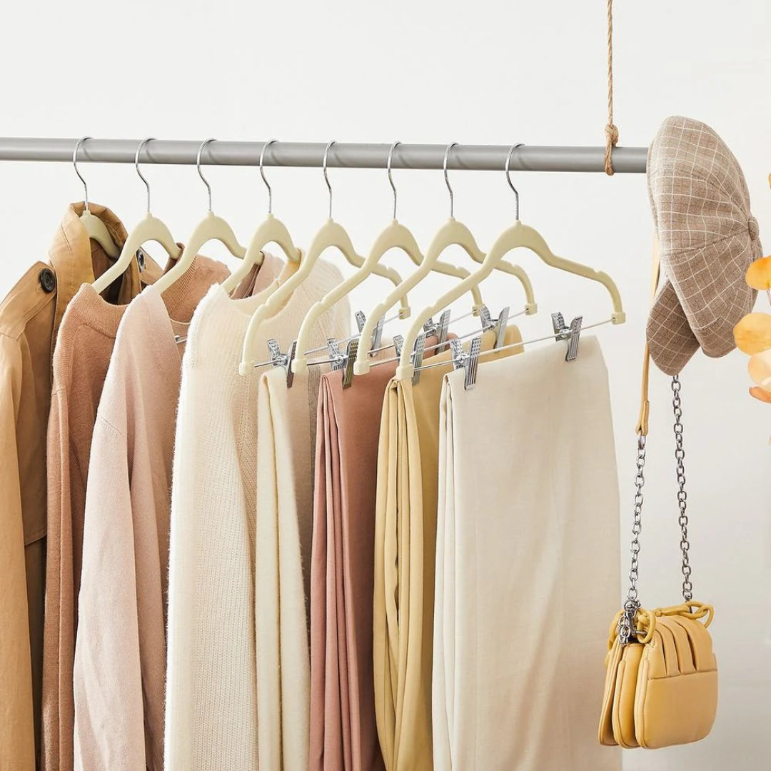 Velvet Pants Hangers With Adjustable Clips Set – product view 21 | Ridgefield Furniture